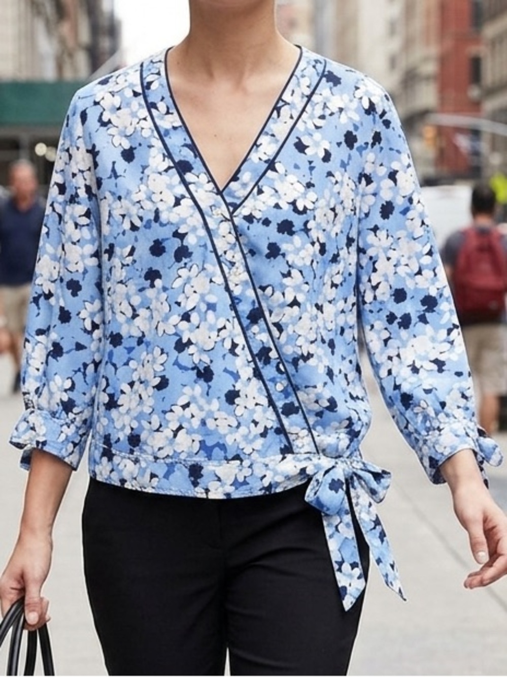 Lauren Ralph Lauren Blue Floral Tie Blouse Size L Cottagecore Wedding Guest